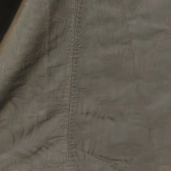 Men's Hawaiian Shirt - Picture 5 of 7